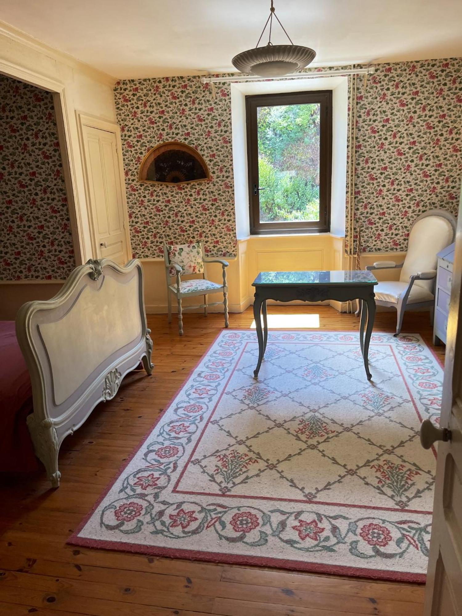 Manoir Majestueux A Satillieu Avec Piscine Privee Luaran gambar